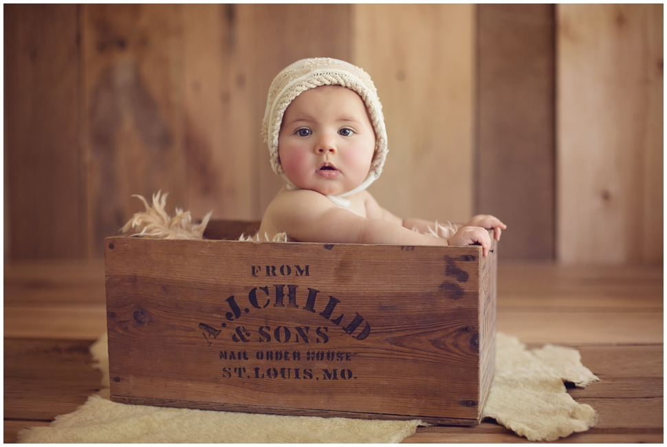 9 Month Milestone Session | Baby Photography Murfreesboro TN
