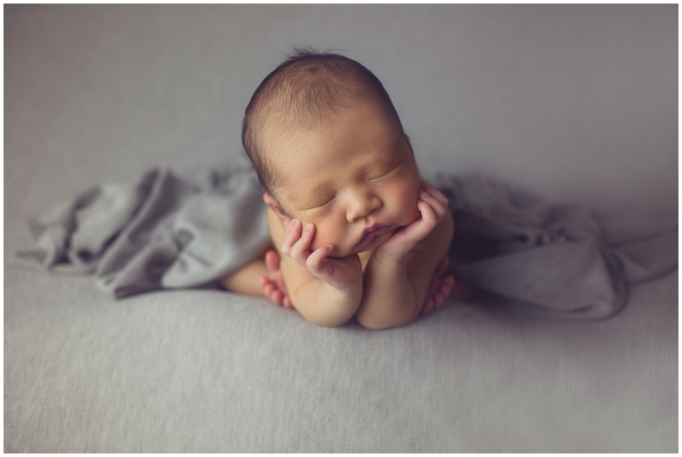 Nashville TN Newborn Photographer