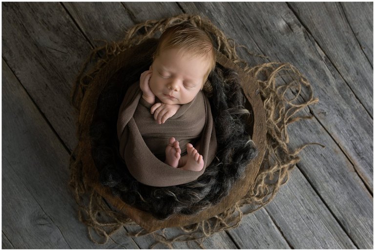 Newborn Photo Shoot In Nashville TN