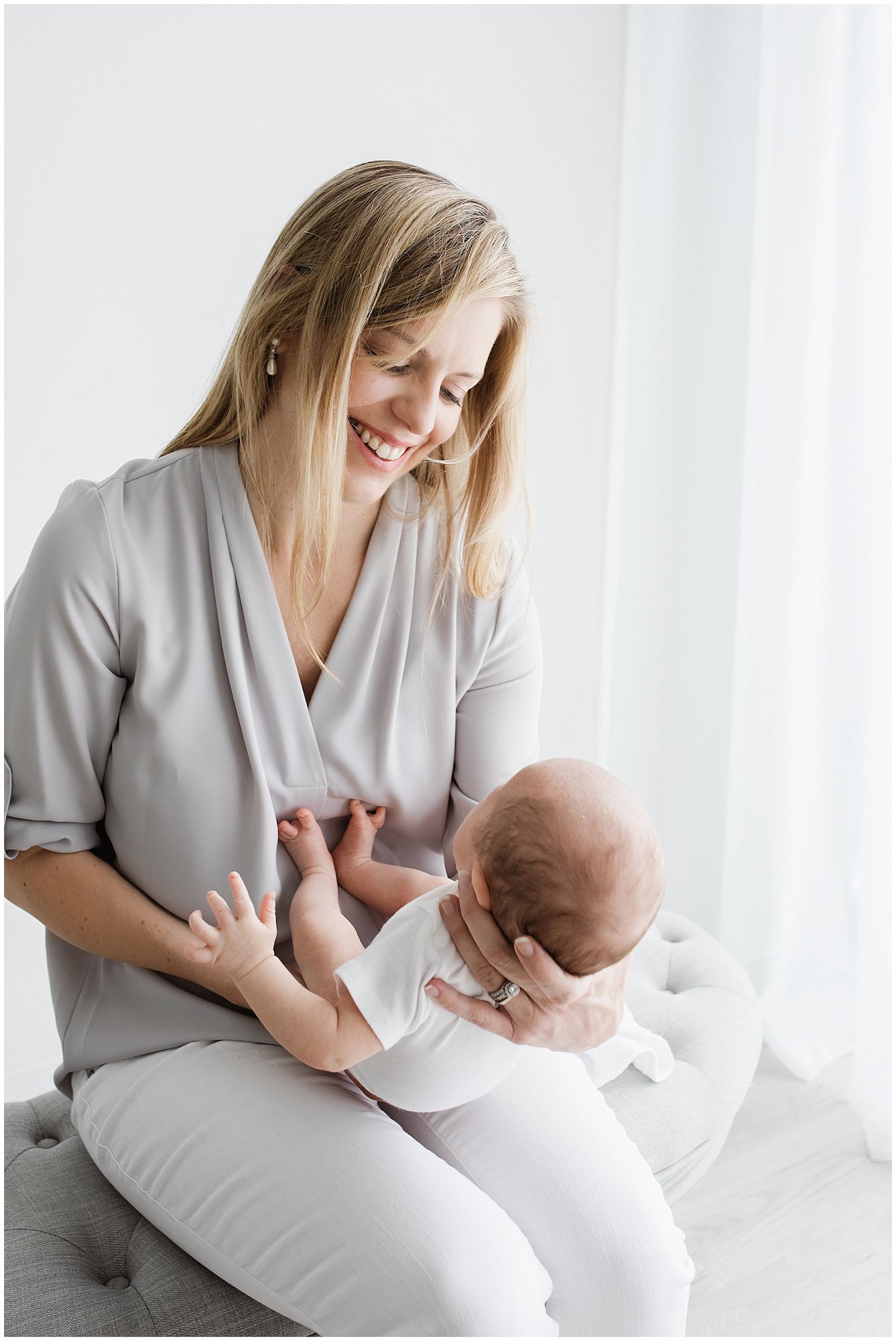 lifestyle newborn photography nashville