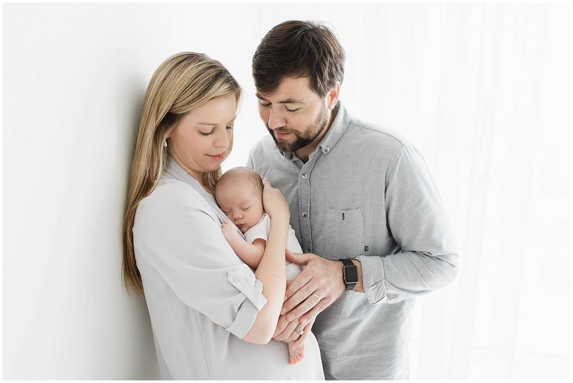 lifestyle newborn photography nashville